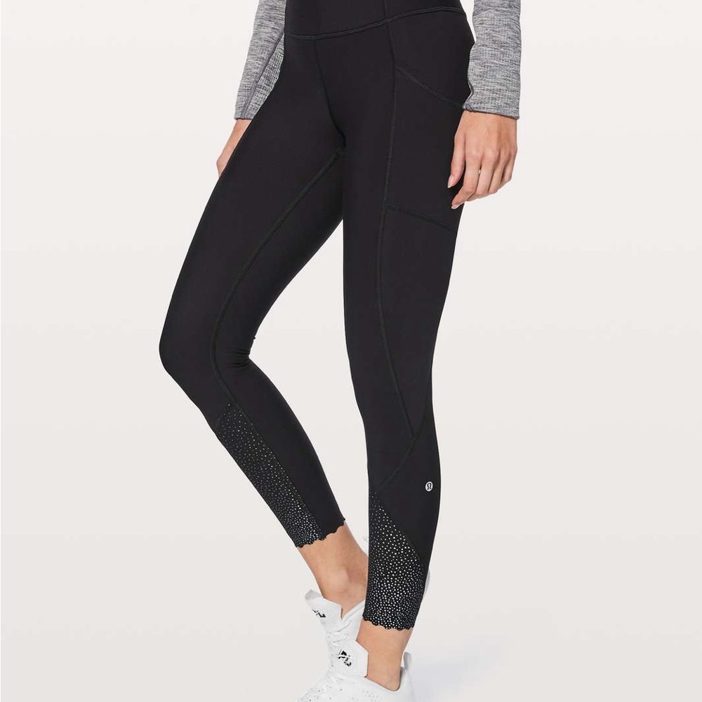 Lululemon Tight Stuff Scalloped Reflective Leggings